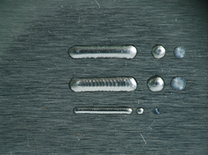 <a href='http://m.justmust.com.cn/product/3.htm' class='text_a'>模具激光焊機</a>修復鏡面模具效果